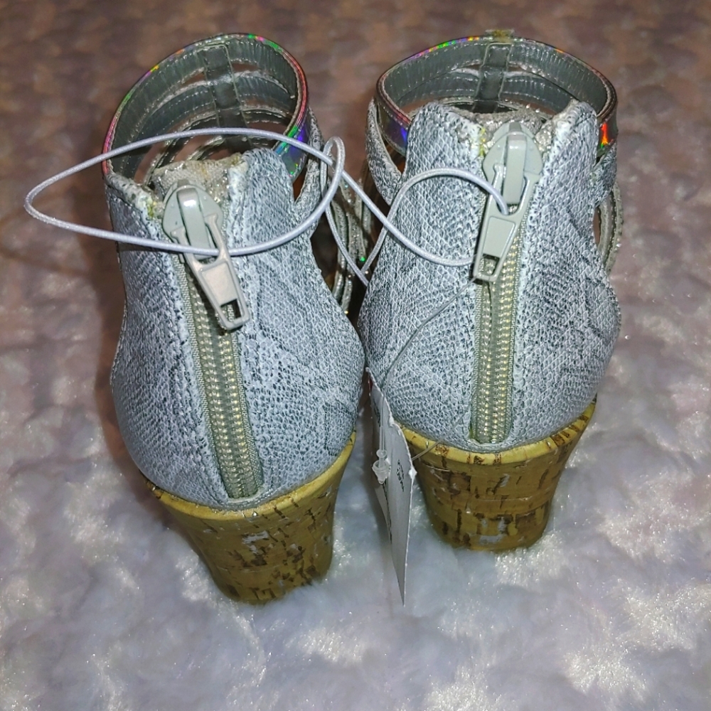 Little shoes for girls